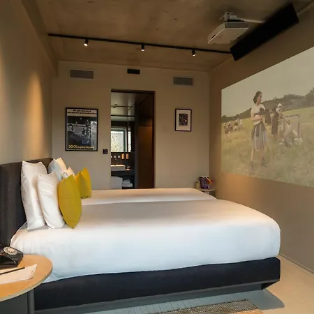 Hotel Mk2 Paradiso Nation