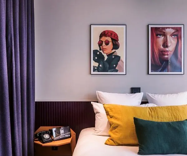 Hotel Mk2 Paradiso Nation 4*