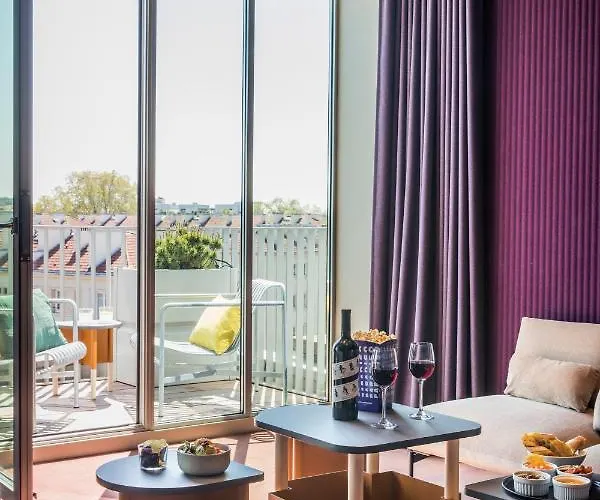 Mk2 Paradiso Nation Hotel 4*