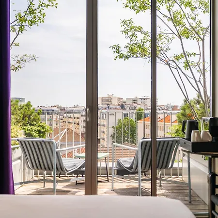 Hotel Mk2 Paradiso Nation