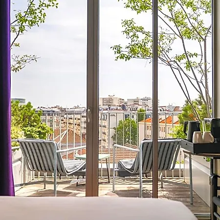 Mk2 Paradiso Nation Hotel 4*