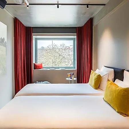 Hotel Mk2 Paradiso Nation Paris