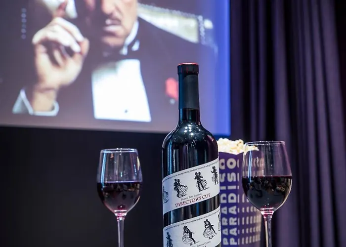 Paradiso Hotel Paris