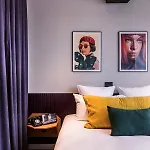 Hotel Mk2 Paradiso Nation 4*