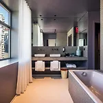 Hotel Mk2 Paradiso Nation Parijs
